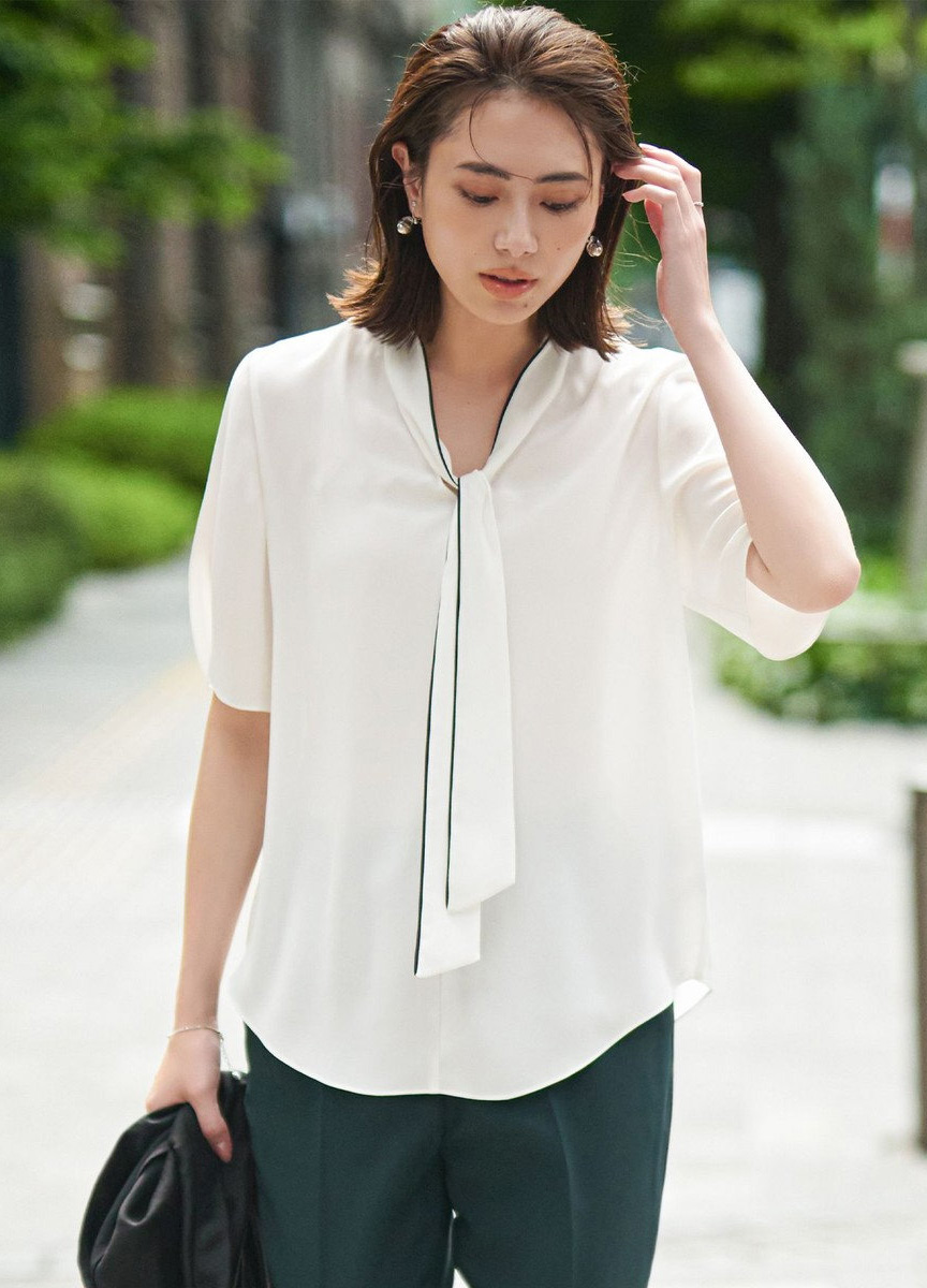 【預購商品】飄巾五分袖襯衫 (7/1-7/8止)